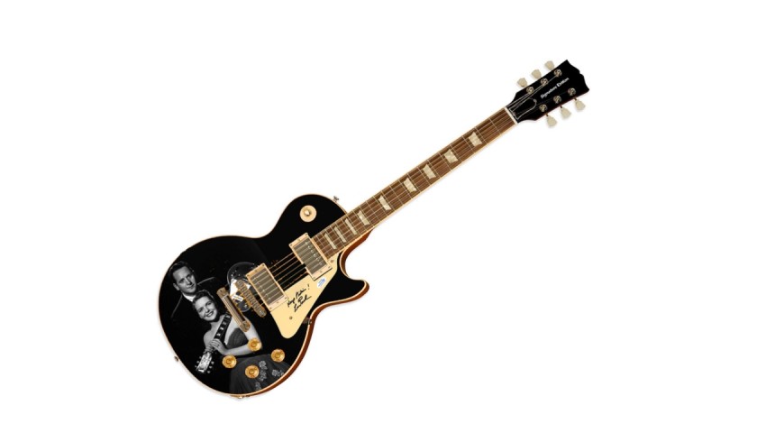 Les Paul Signed Custom Guitar
