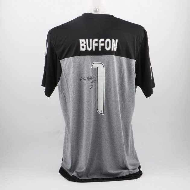 Buffon Juventus shirt, Serie A 2015/2016 - signed