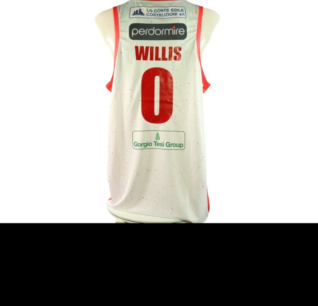 Willis Signed Unwashed Kit EA7 Emporio Armani Basket vs Estra