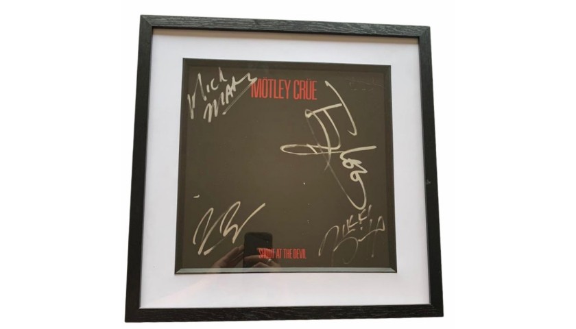 Motley Crue Fully Signed Framed Shout At The Devil Vinyl