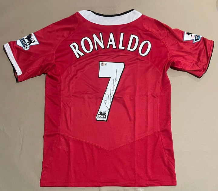 Maglia replica firmata di Cristiano Ronaldo per il Manchester United 2004/05