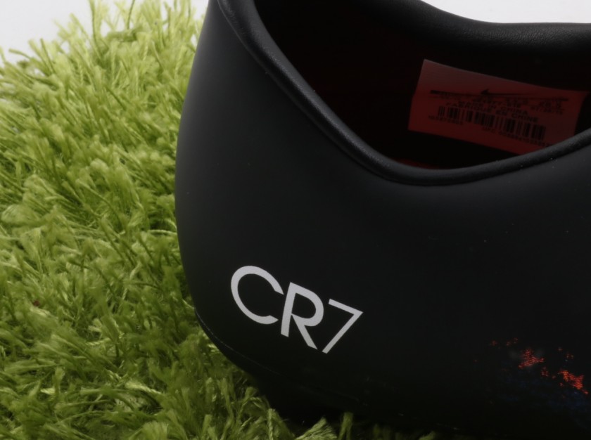 Nike cr7 black clearance boots