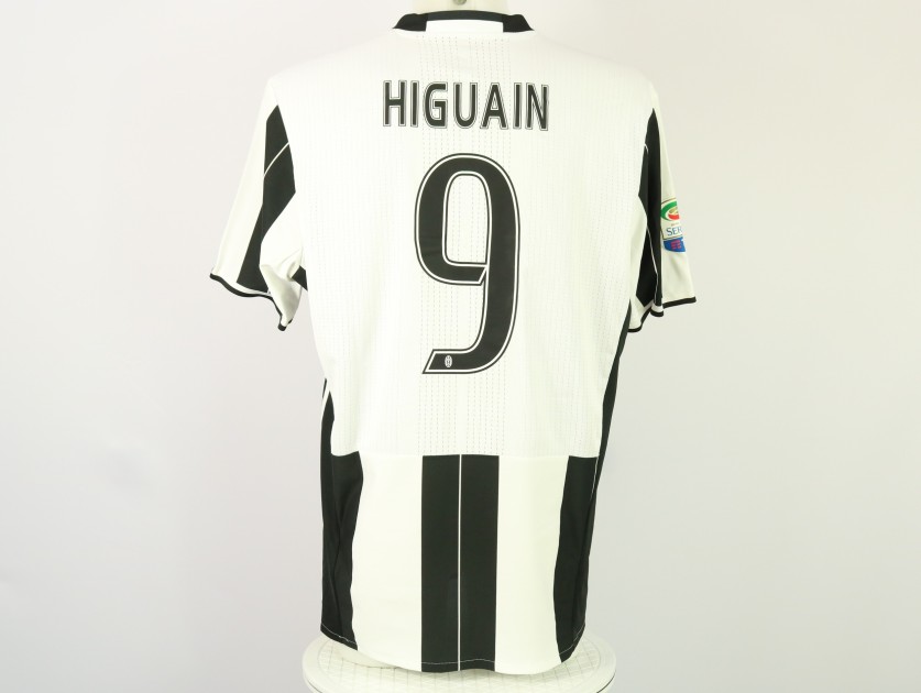 Higuain's Juventus Match-Issued Shirt, 2016/17