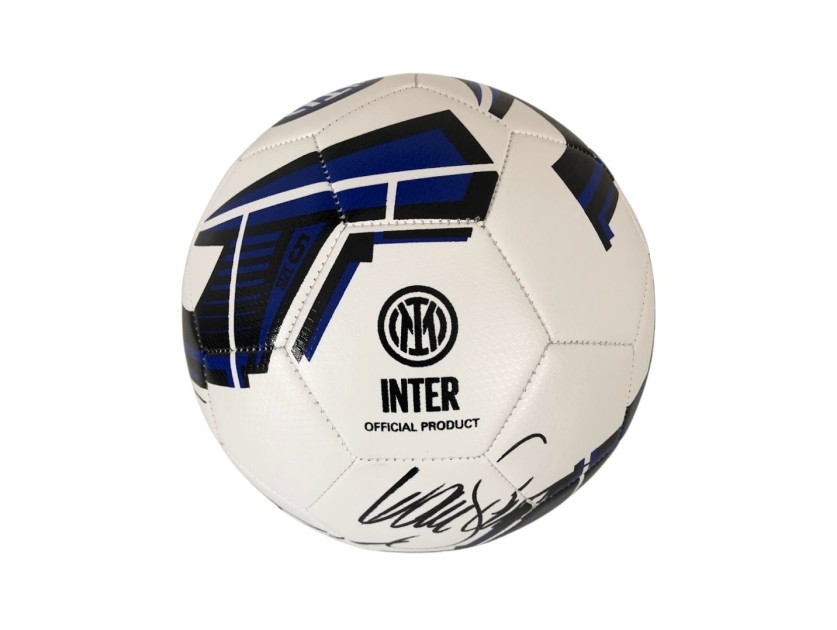 Pallone ufficiale Inter, 2023/24 - Autografato dalla rosa - CharityStars
