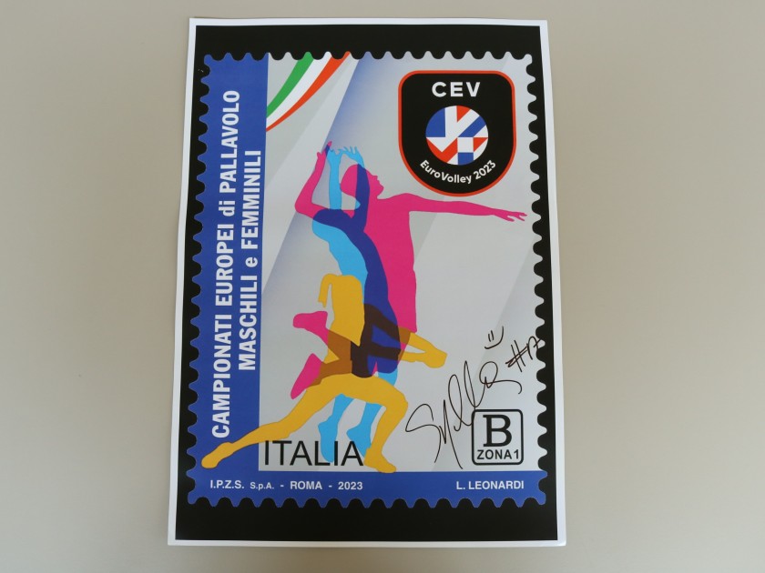 Riproduzione del francobollo emesso per i Campionati Europei 2023 autografato da Sylla