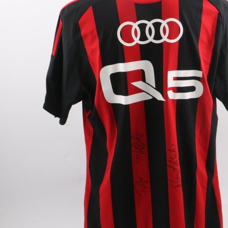 Milan shirt limited edition, signed by Pato, Kaka and Ronaldinho