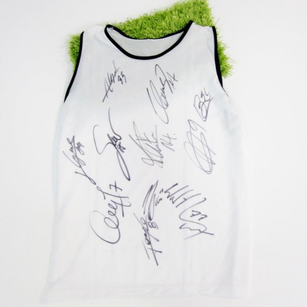 Napoli training shirt signed by the players