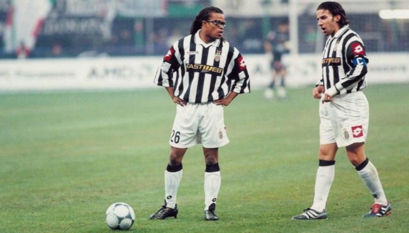 Davids' Juventus Match Shirt, 2001/02