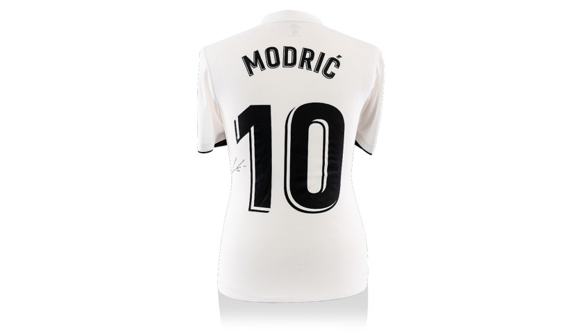 Modrić’s Real Madrid Worn and Signed Match Shirt, 2018-19