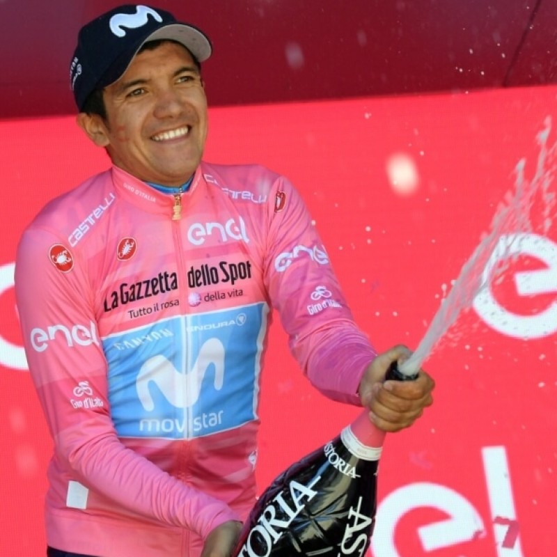 Maglia Rosa indossata autografata da Carapaz - vincitore del Giro d'Italia 2019