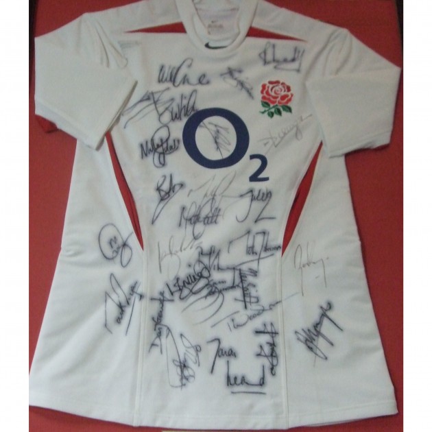 England Rugby shirt signed by members of the 2003 World Cup winning squad