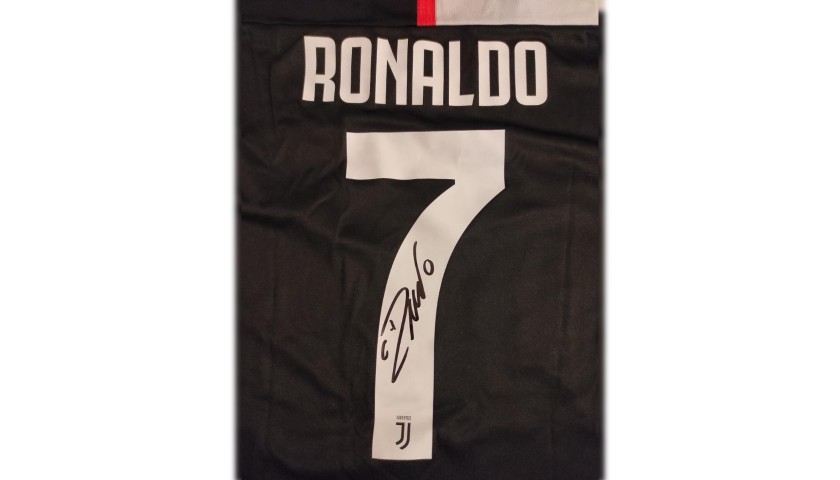 Cristiano Ronaldo Juventus Autographed Adidas 2019-20 Home