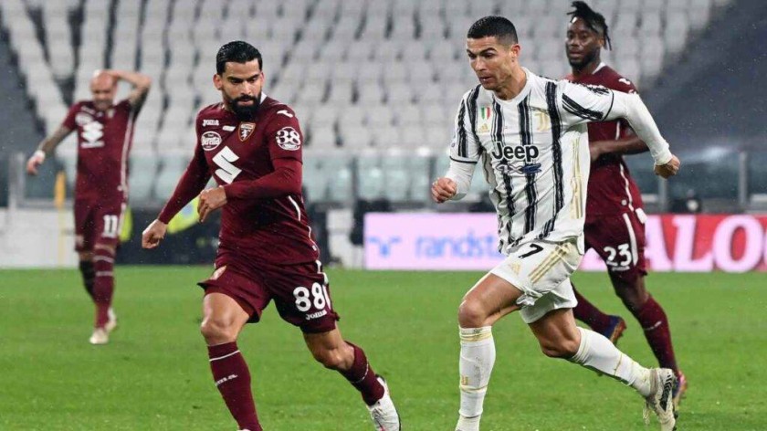 Ronaldo's Signed Match Shirt, Juventus-Torino 2020 
