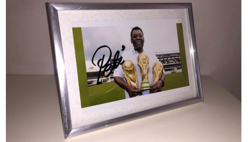 Pele Signed Photograph