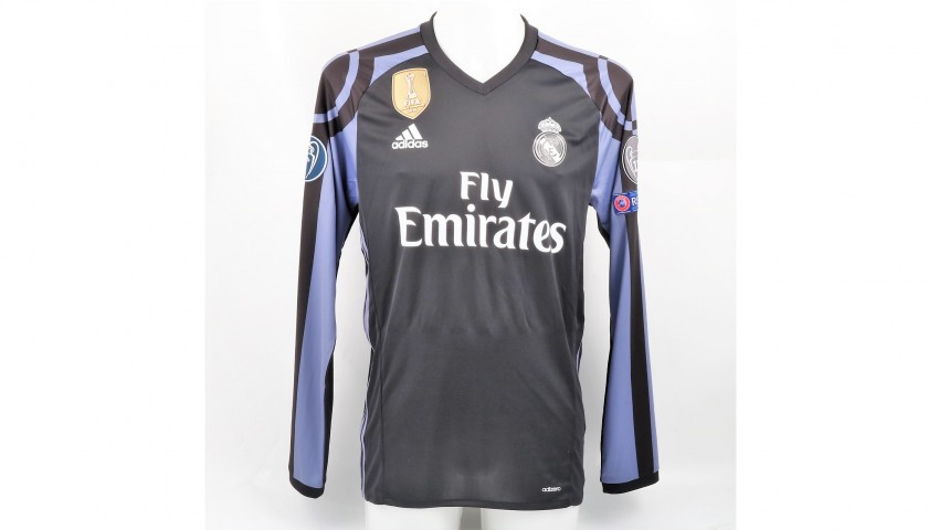 Official Real Madrid 2017/18 Shirt signed by Gareth Bale - CharityStars