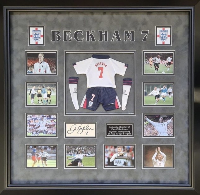 David Beckham Signed and Framed 90's Vintage Mini Action Kit