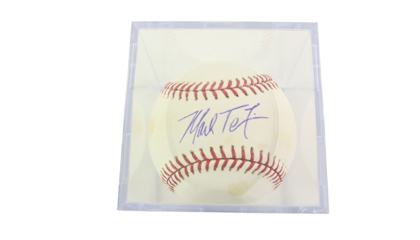 Mark Teixeira Autograph Baseball Card