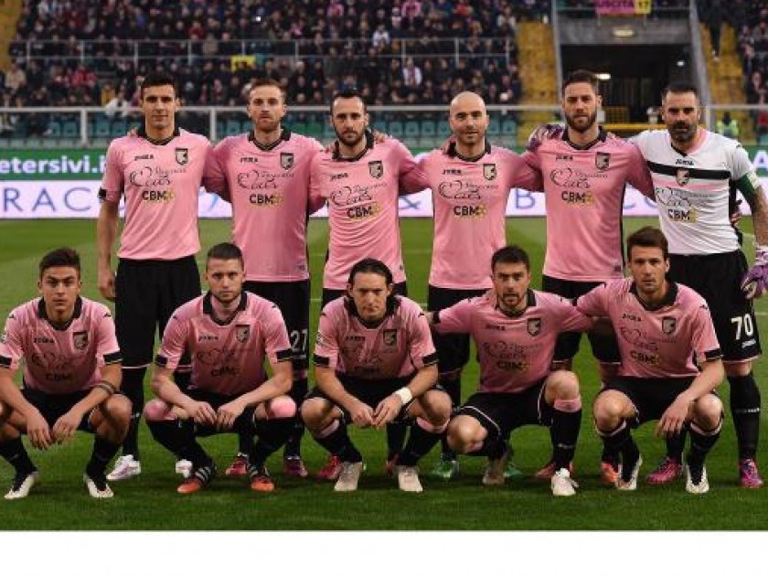Watch Palermo-Genoa from VIP seats and then meet your heroes