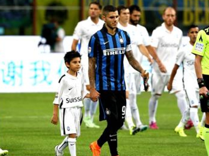 Take to the pitch as the Inter Milan mascot