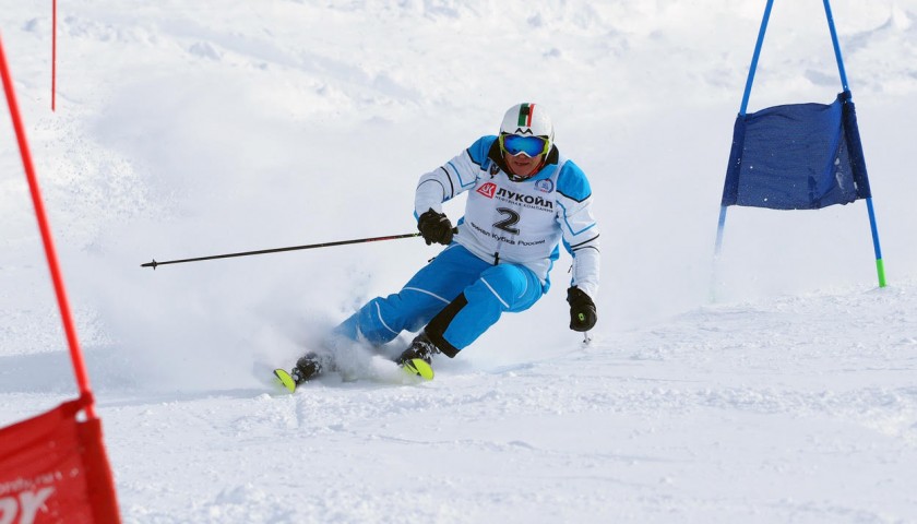 Lot 44 - Skiing with 5 times World Champion winner Marc Girardelli