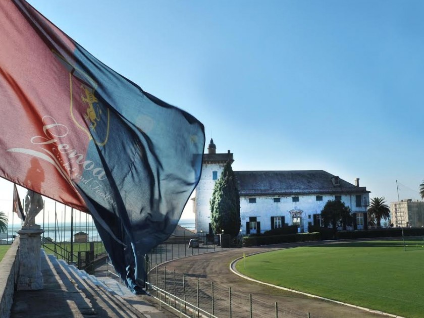 Go see Genoa training, visit the headquarters, meet the coach and players