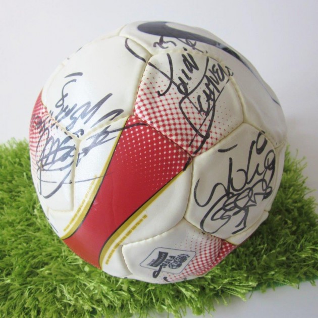 Nike Football signed by the F.C Inter players who won the Treble, 2009/2010 season