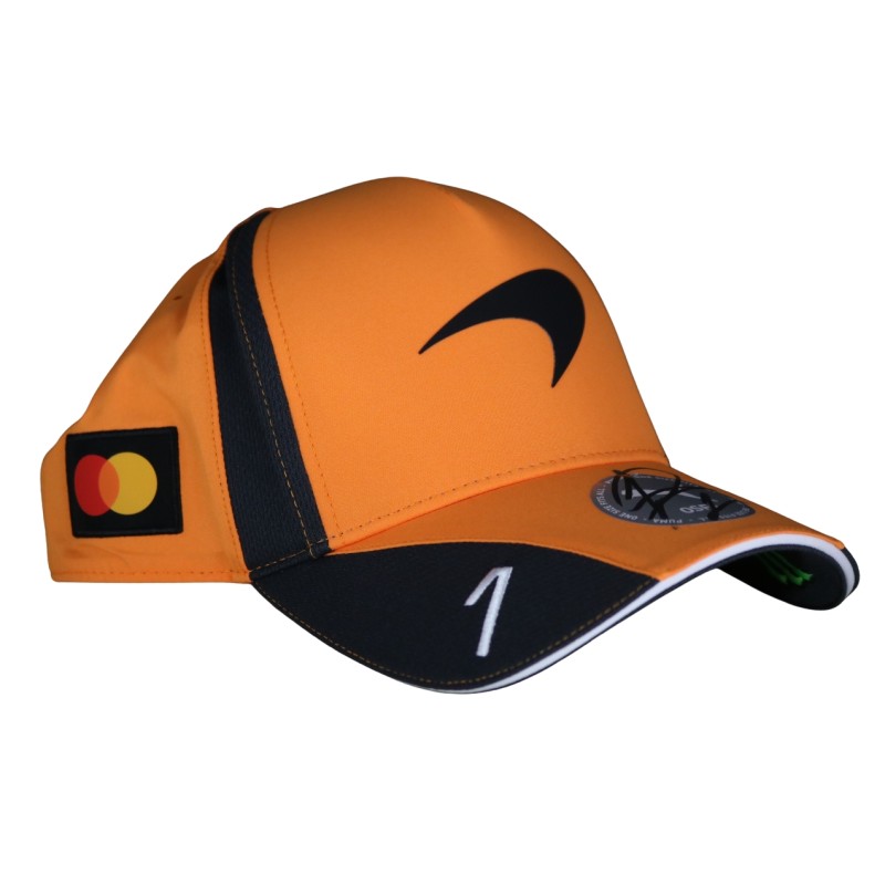 Cappellino ufficiale McLaren, 2026 - Autografato da Lando Norris