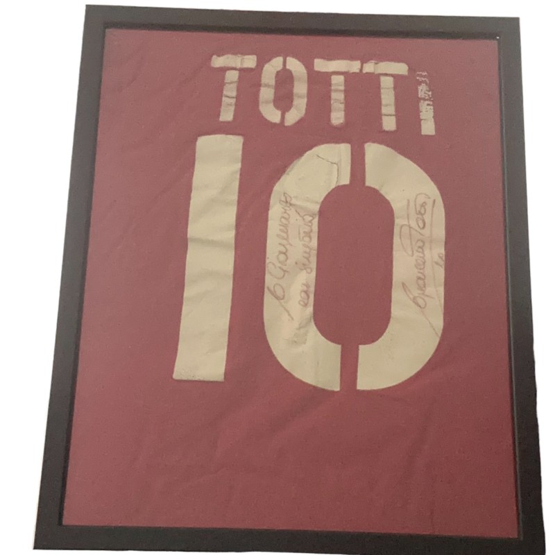 Framed Official Roma Totti Signed Shirt, 2005/06 