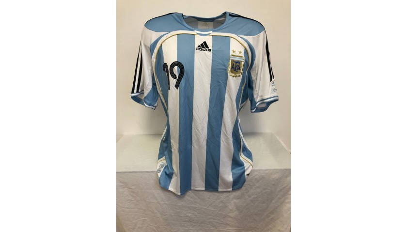 Bonhams : 2006 World Cup Messi match worn Argentina shirt