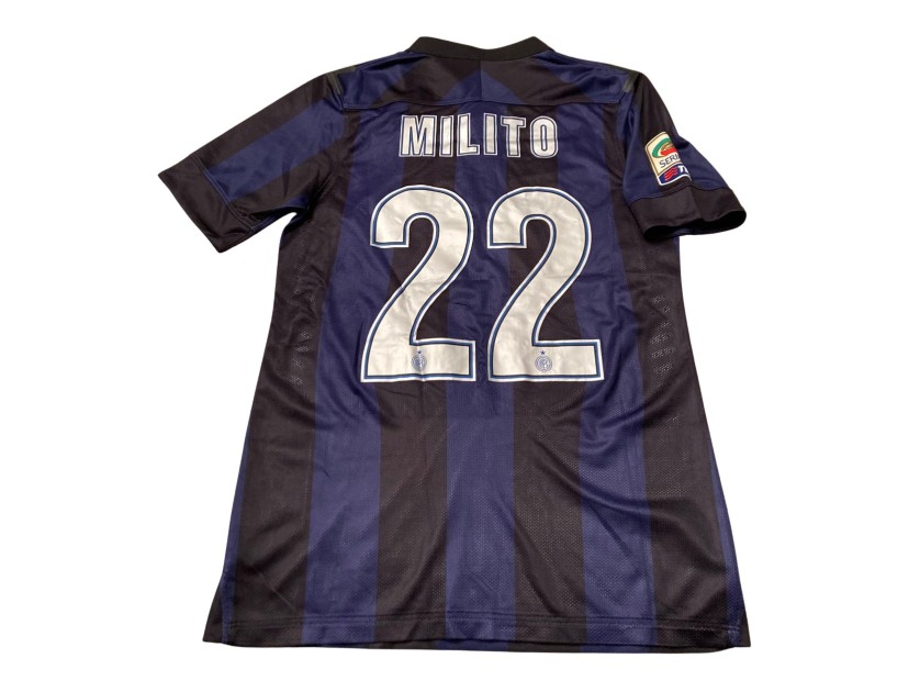 Milito's Inter Milan Match-Issued Shirt, 2013/14