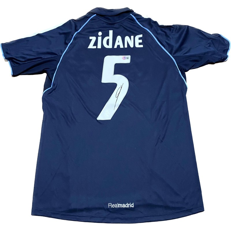 Maglia replica firmata di Zinedine Zidane per il Real Madrid 2005/06