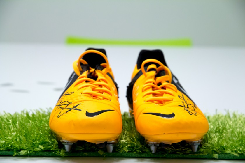 New Football Boots Prepared for Asamoah, 2012/2013 Season