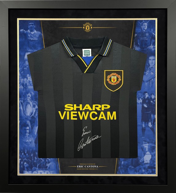 Eric Cantona Manchester United 1995 Signed and Framed Shirt