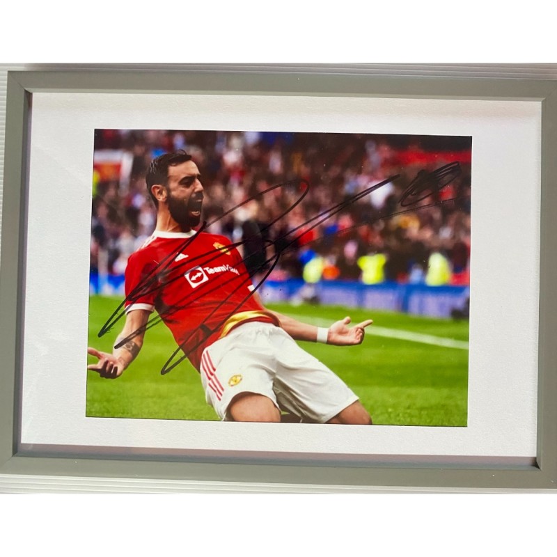 Bruno Fernandes' Manchester United Signed and Framed Picture