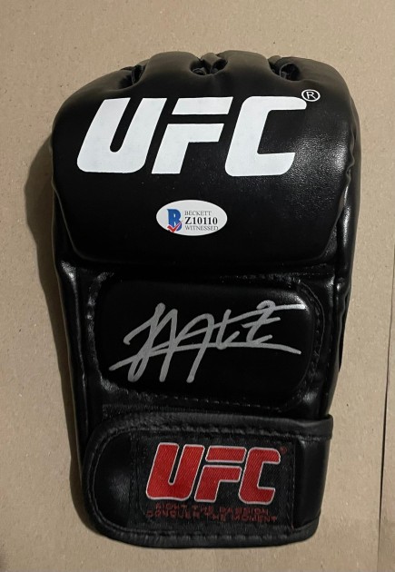 Khabib Nurmagomedov Signed UFC Glove 