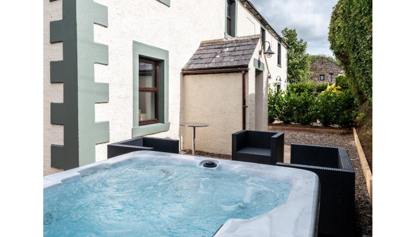 Enjoy A Couple's Break At One Of Monkhouse Hill's Idyllic 5 Star Gold Lake District Cottages