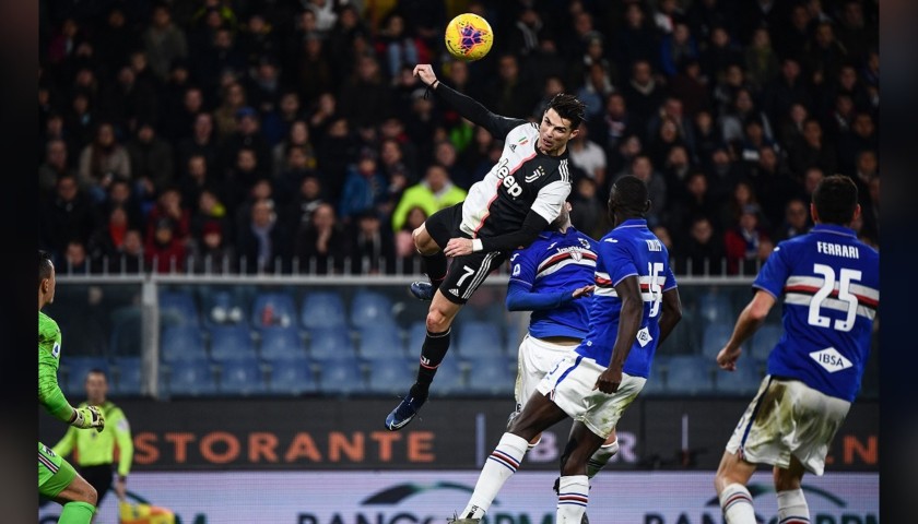 Matchball from Sampdoria-Juventus 2019/20 - Signed by Ronaldo