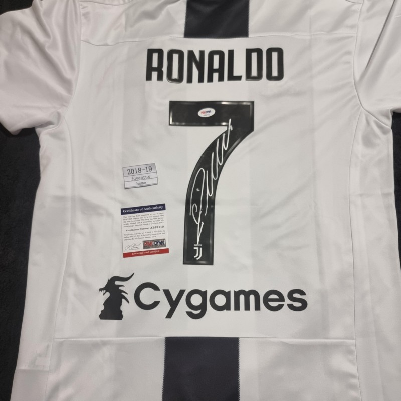 Cristiano Ronaldo Signed Juventus Home 2019-2020 Shirt