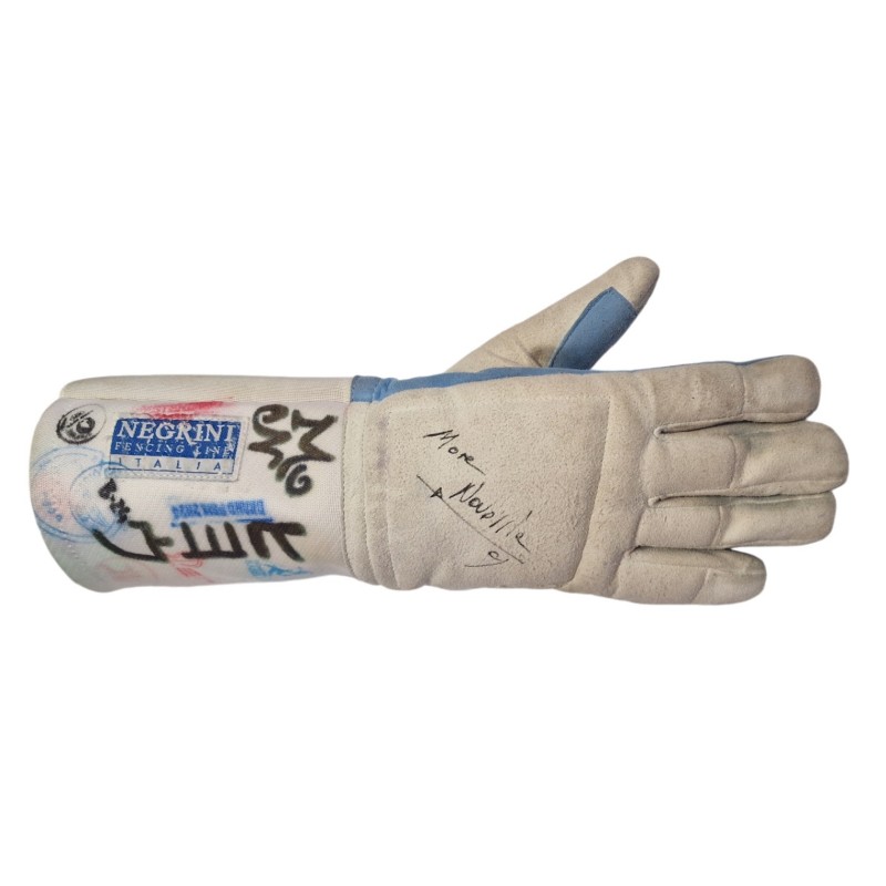 Paris 2024 Olympics - Fencing glove Worn and Signed by Mara Navarria