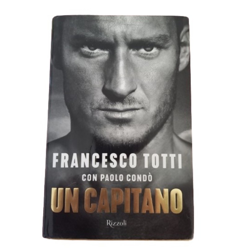 Libro "Un Capitano" autografato da Francesco Totti