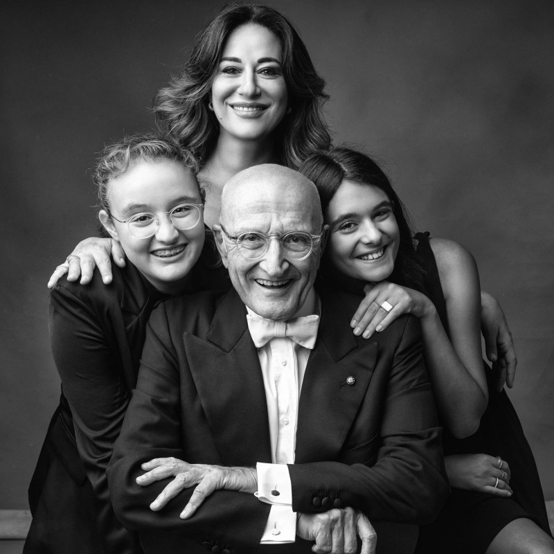 Maki Galimberti - Family Portrait