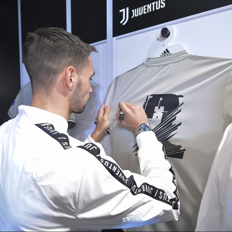 De Sciglio's Juventus "Here to Create" Signed Shirt