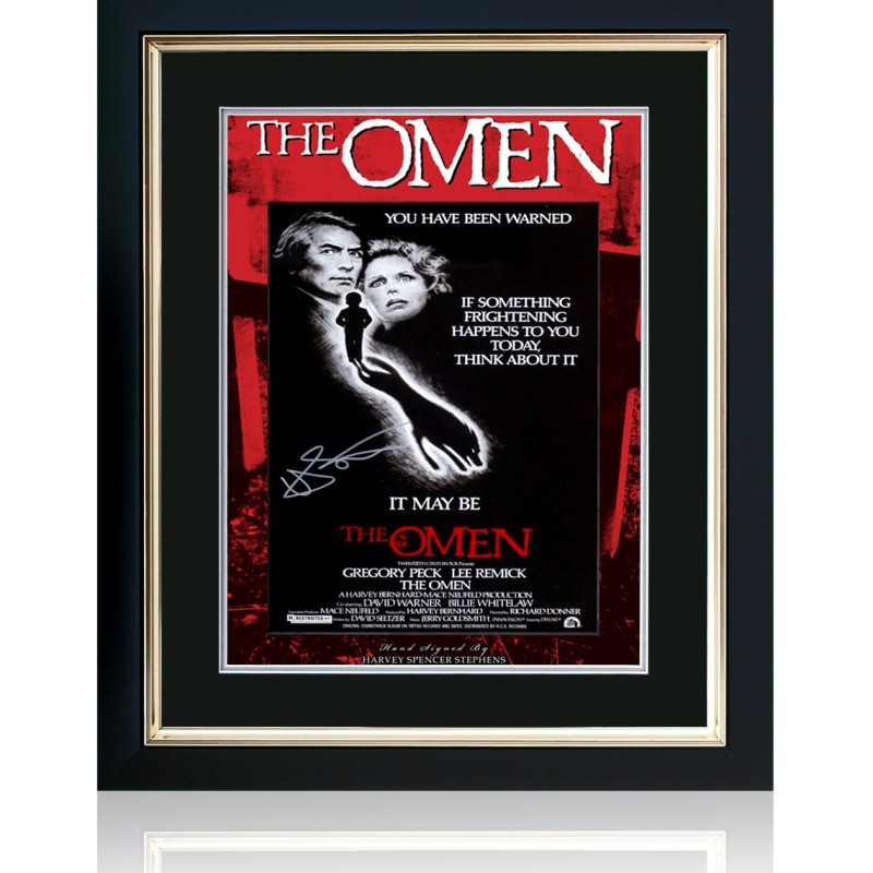 Harvey Spencer Stephens ha firmato il poster del film Omen.