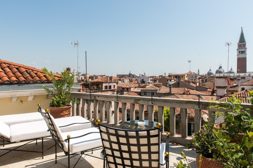 One Night Stay in a Suite at Nolinski