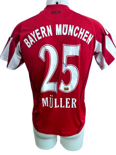 Maglia Ufficiale Muller Bayern Monaco, 2010/11 - Autografata