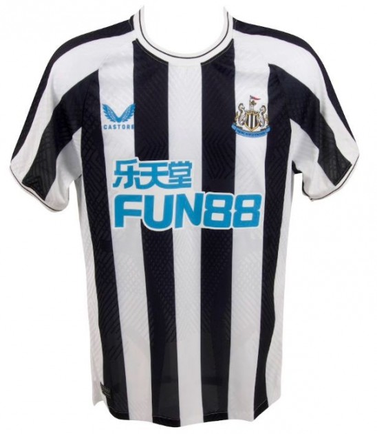 Almirón Signed Newcastle Home Shirt