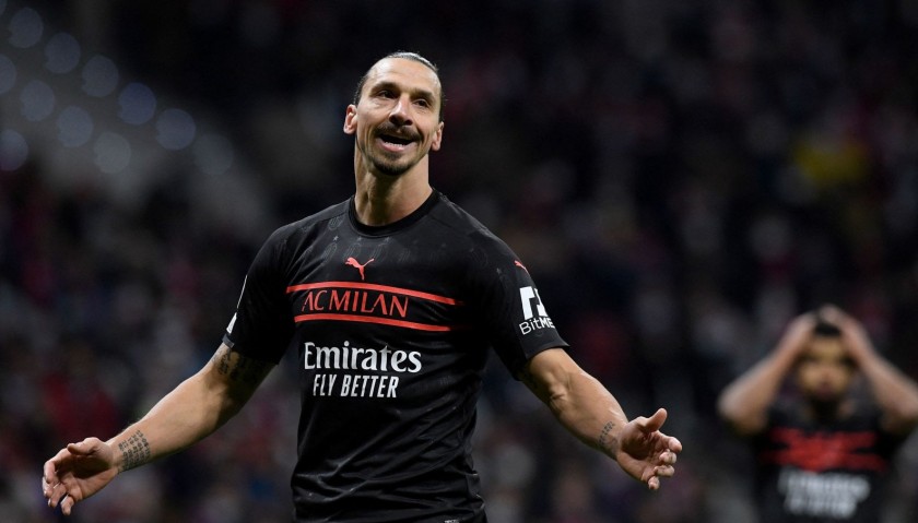 Ibrahimovic's Official AC Milan Signed Shirt, 2021/22