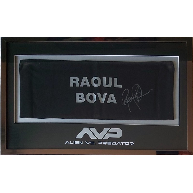 Alien vs. Predator - Chair Back Signed by Raoul Bova