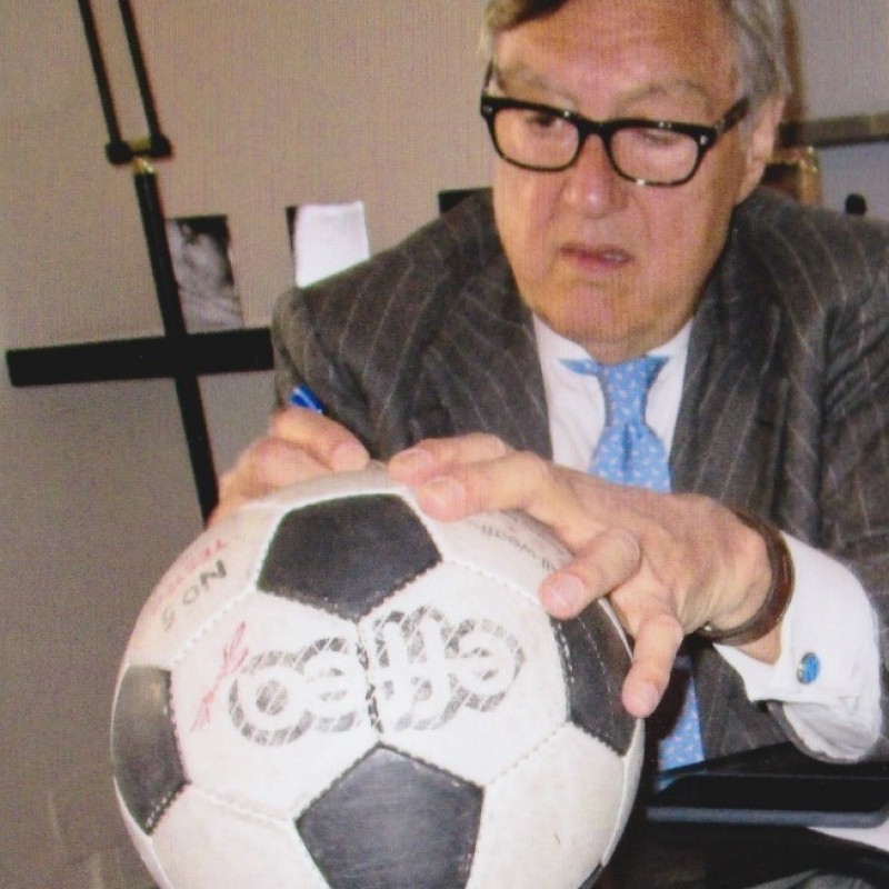 Vintage ball signed by Guido Borghi, Varese Calcio president '69-'78