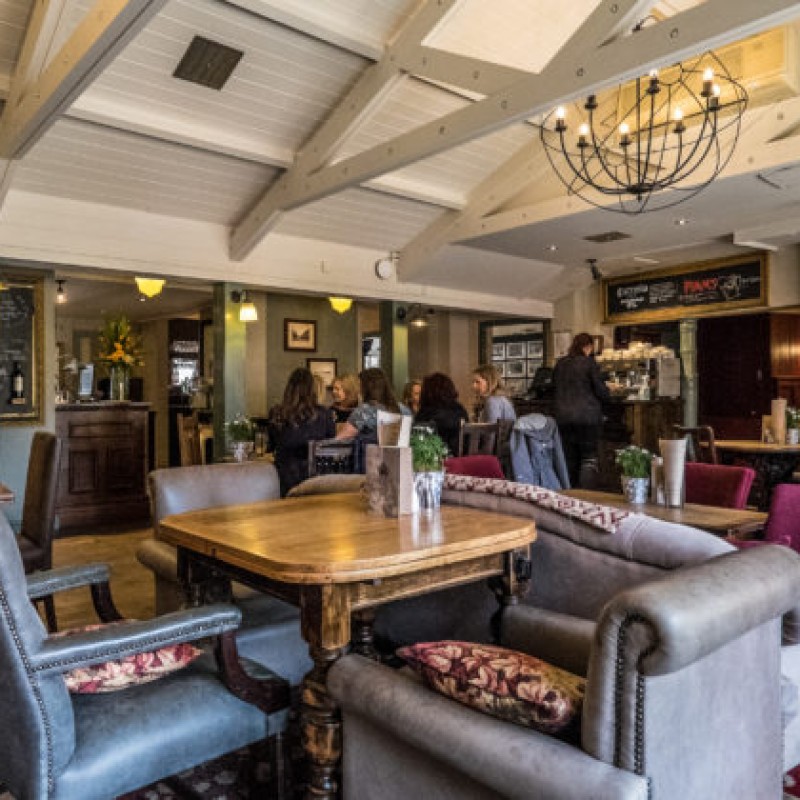Overnight Stay with Breakfast at Rose and Crown Hotel